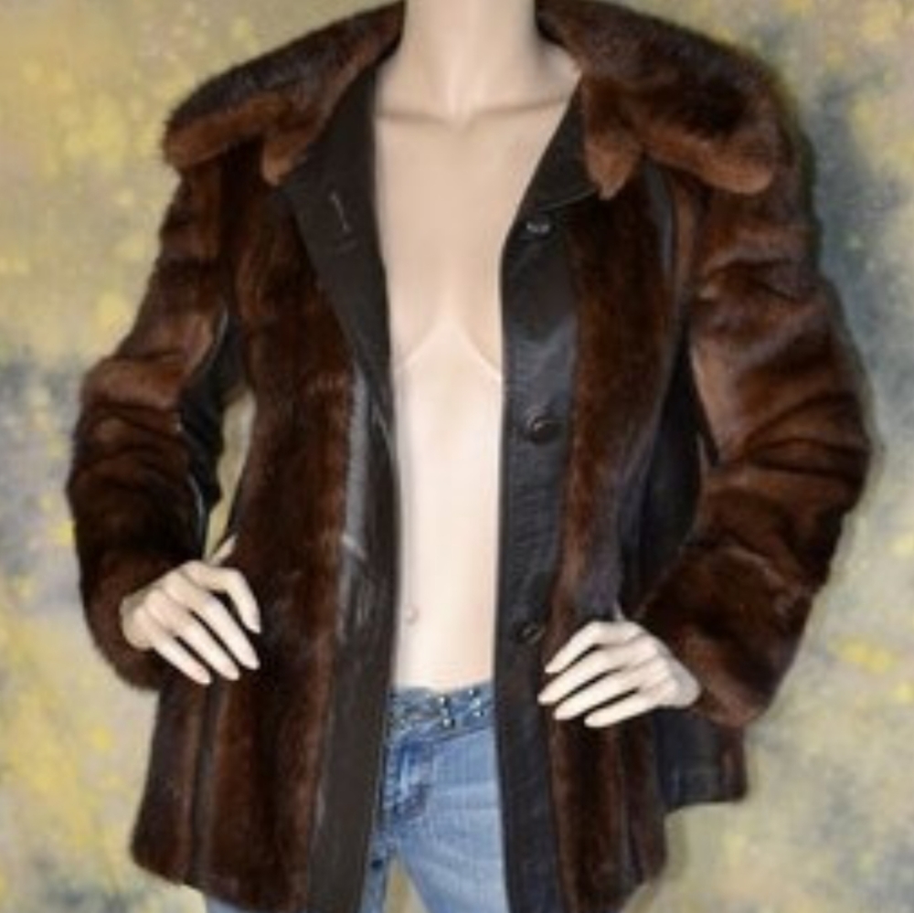 REAL FUR DARK MINK FUR AND GENUINE LEATHER COAT SIZE SMALL
